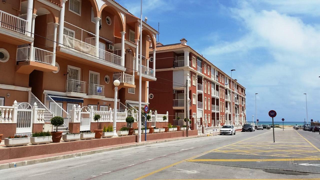 Urbanizacion Puerto Romano - Playa Ла-Мата Екстер'єр фото