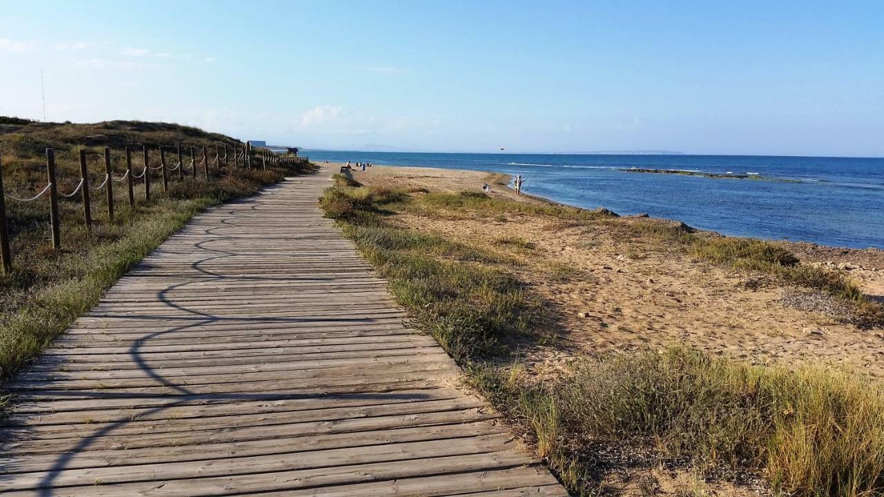 Urbanizacion Puerto Romano - Playa Ла-Мата Екстер'єр фото