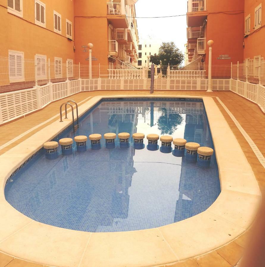 Urbanizacion Puerto Romano - Playa Ла-Мата Екстер'єр фото